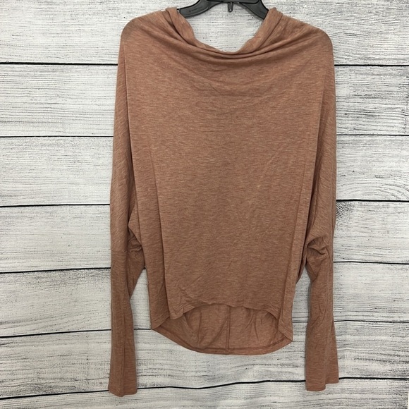 Cute flowly Top - Picture 4 of 4